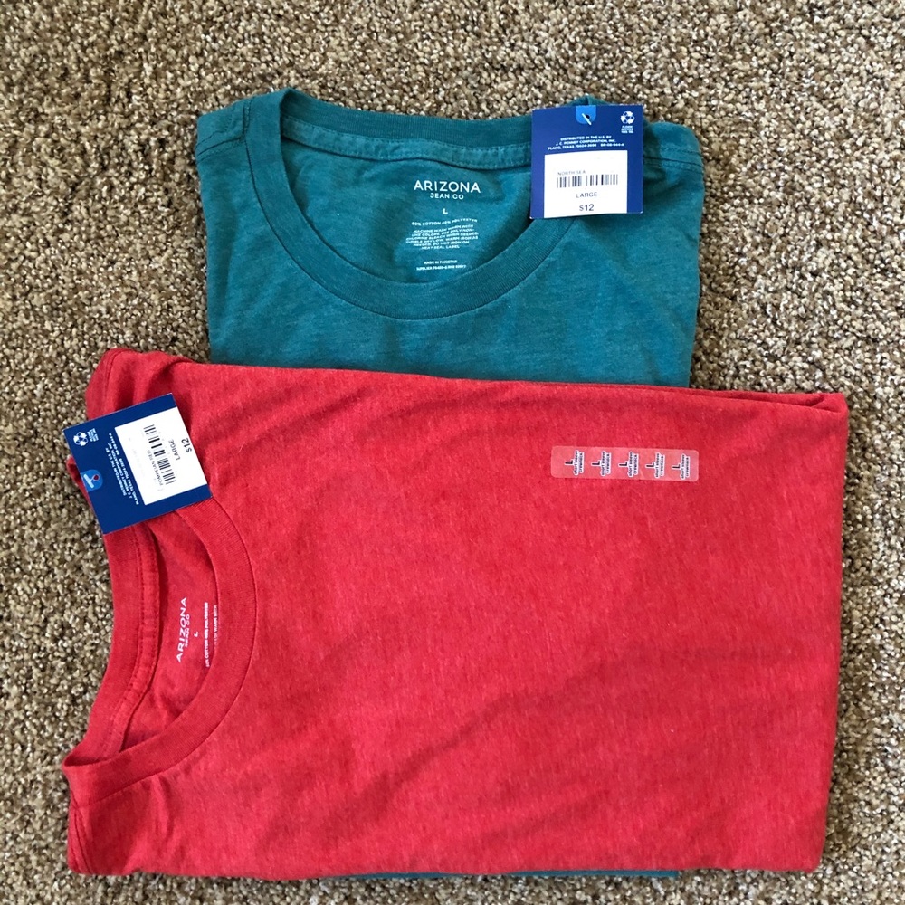 Bundle of men’s T-shirts